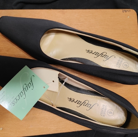 FanFares Shoes Nwt Navy Blue Cloth Pumps Poshmark